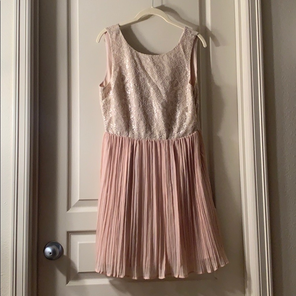 EVERYTHING MUST GO Semi formal dress